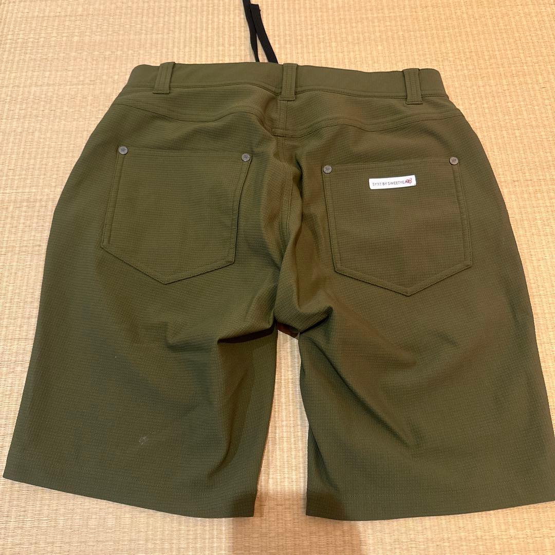ゴルフ　メンズ　ショートパンツ