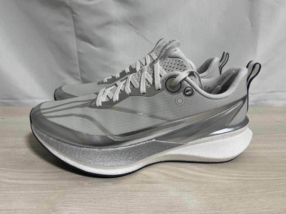 【美品】LI-NING リーニン 赤兎8 PRO 26.0cm グレー