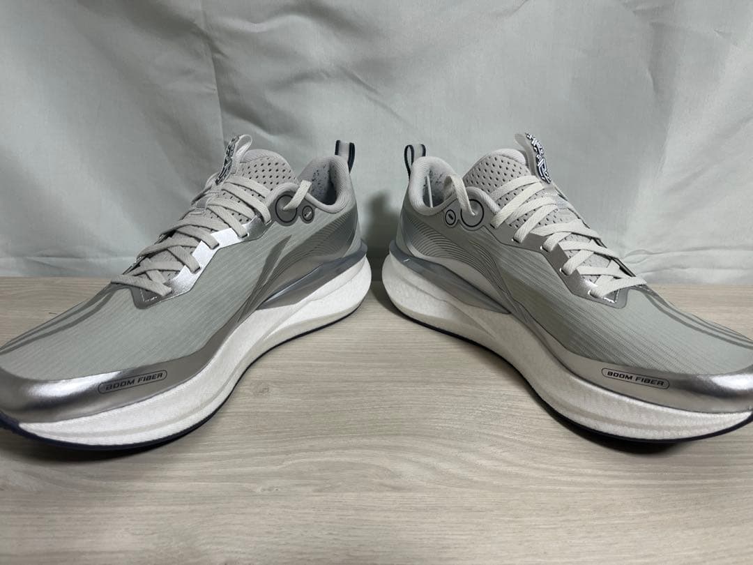 【美品】LI-NING リーニン 赤兎8 PRO 26.0cm グレー