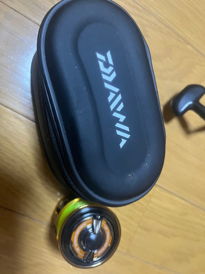 Daiwa 15トーナメント　2500SH-LBD 新品口太スプールセット