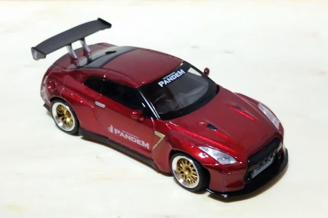 ミニカー MINI GT No.92 Pandem GT-R Lava Red