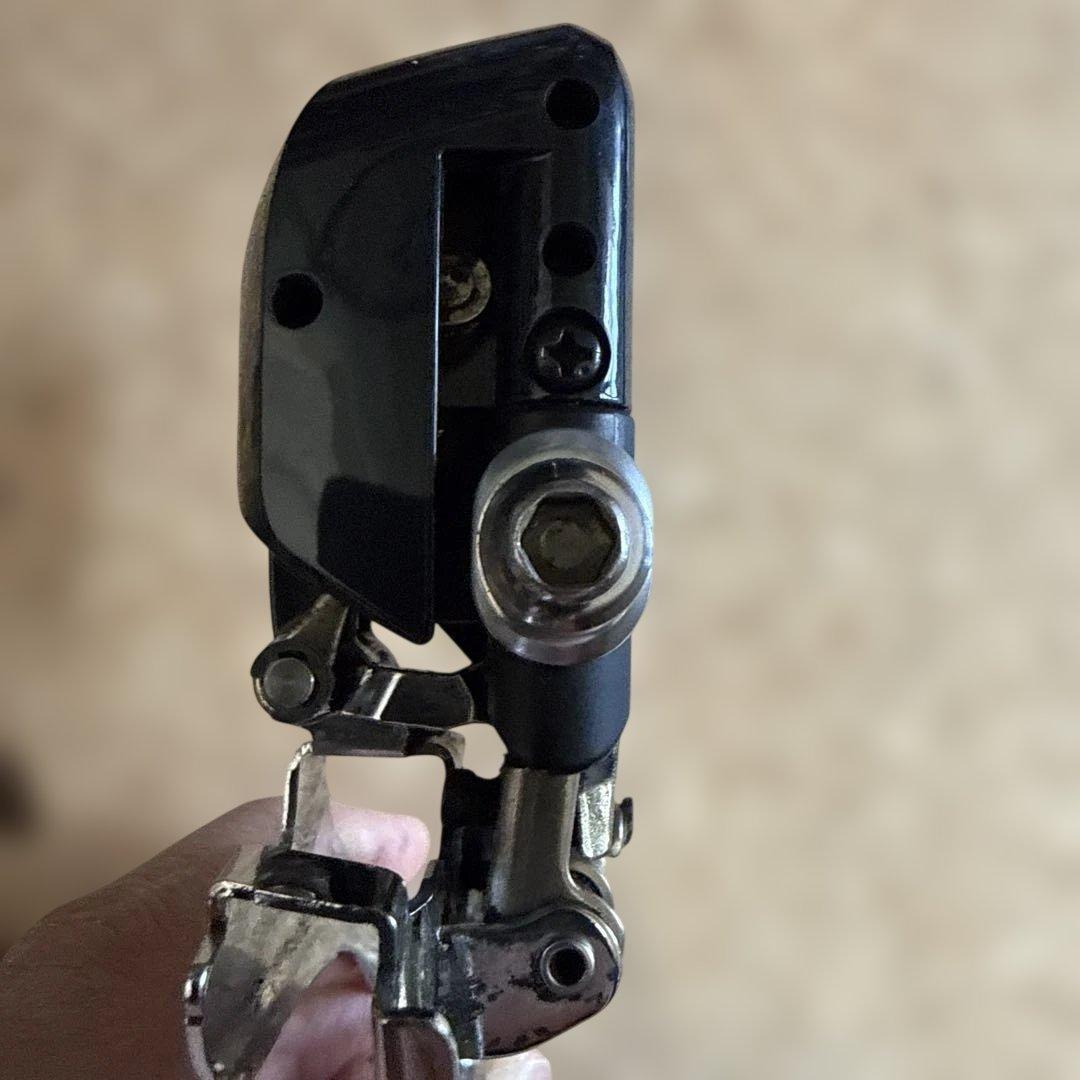 Shimano Ultegra di2 FD-6870 フロントディレイラー