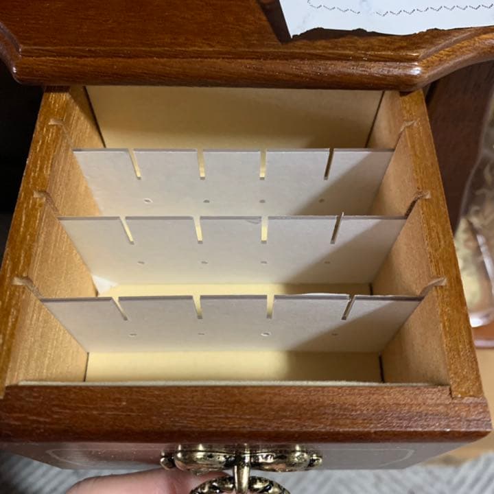 G Wood アクセサリーケース　ジュエリーボックス　小物入れ　オルゴール
