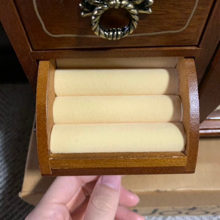 G Wood アクセサリーケース　ジュエリーボックス　小物入れ　オルゴール