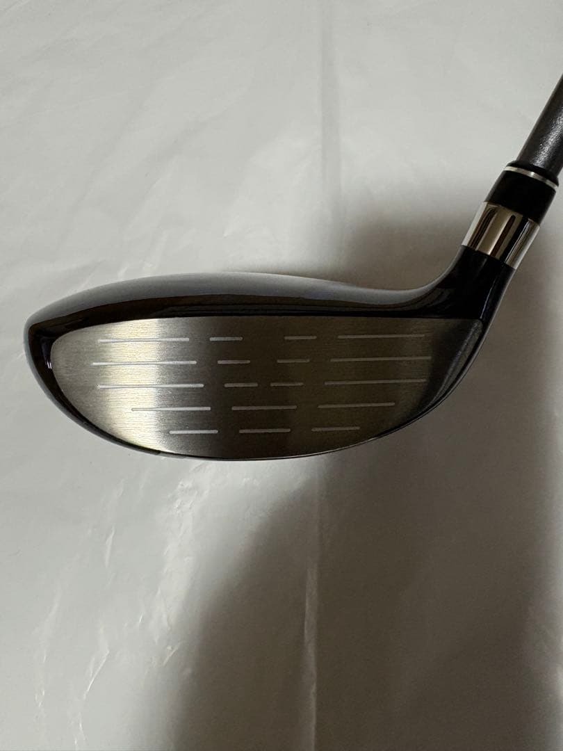 【極美品】ツアステージVIQ4W カーボンシャフトフレックスR