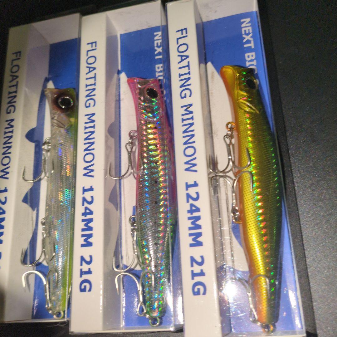 Megabassカゲロウ風？MOMOルアー124MM 21G 3色セット