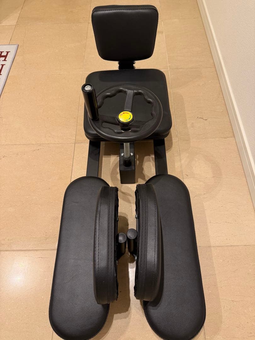 レッグストレッチャー　股割り機　股割り　開脚　開脚ストレッチャー　調節可能　美品