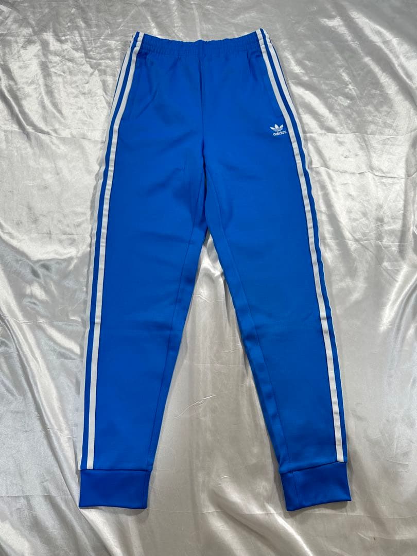 美品adidas トラックパンツ トレフォイル 刺繍ロゴ