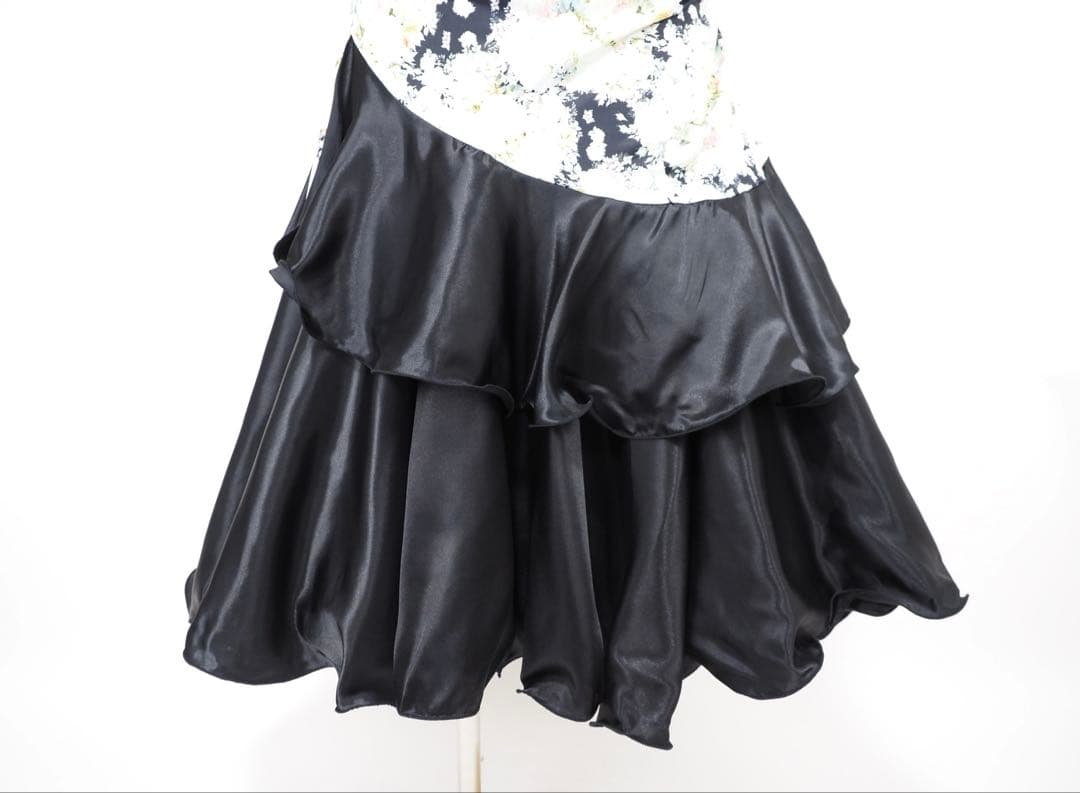 社交ダンス　スカート　新品　サテン　フレアスカート　社交ダンス衣装　SALE