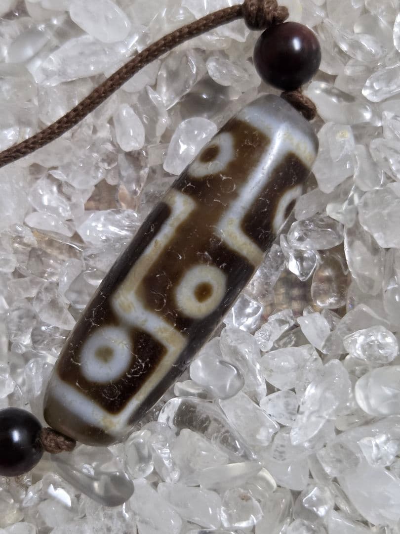 112　天珠　九眼天珠 　馬蹄痕　風化紋　dzibeads　！