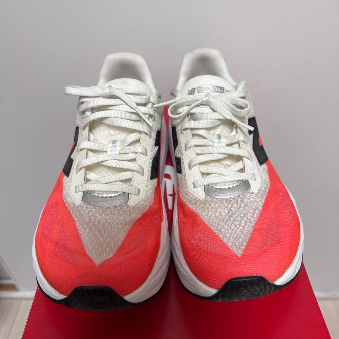new balance fuelcell rebel5 オレンジ 27.5cm