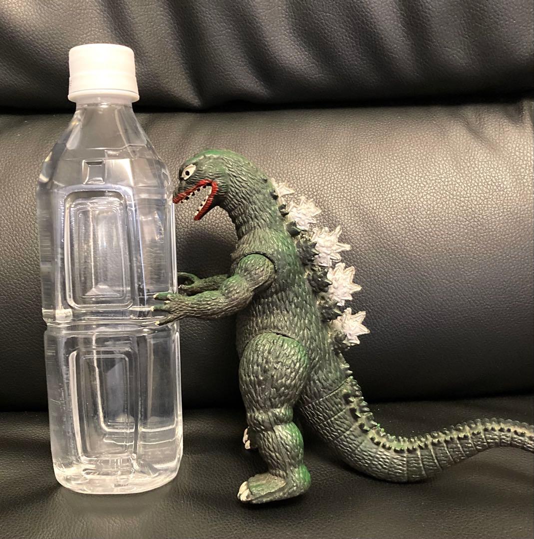 ゴジラ風　無版権　フィギュア