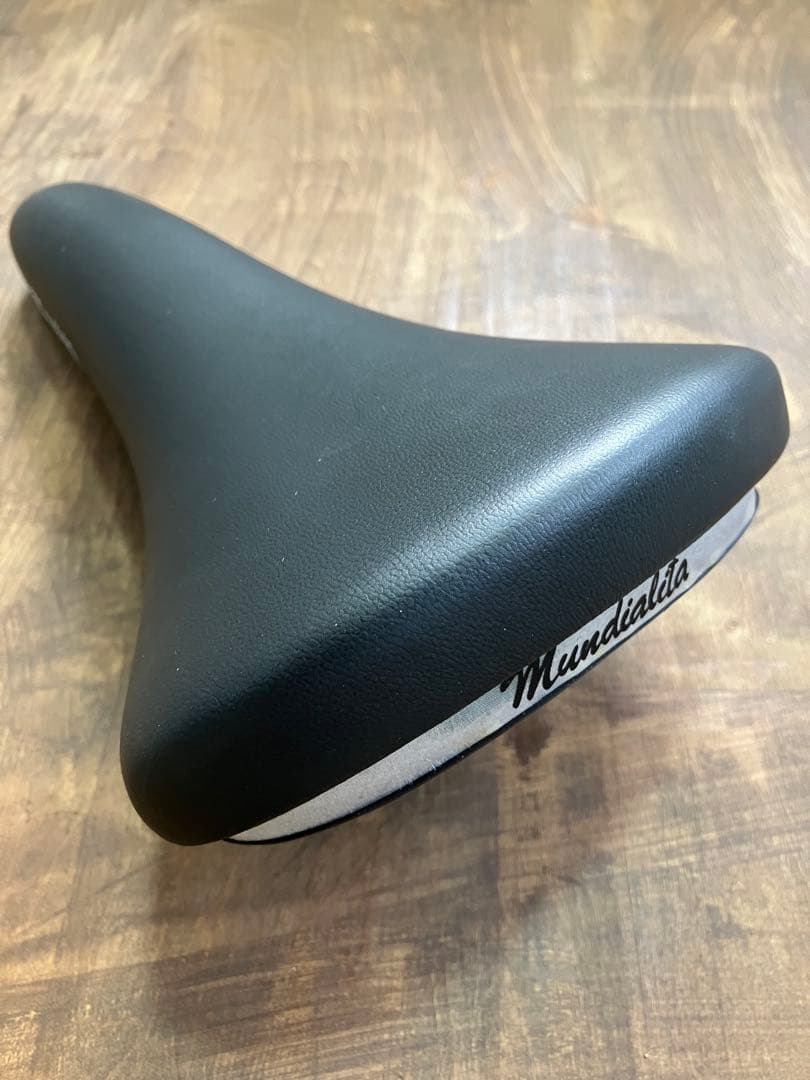 SELLE ITALIA MUNDIALITAサドル ブラック　AA2