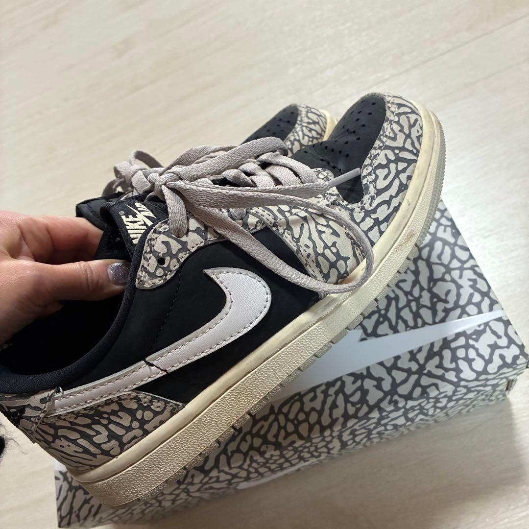 NIKE ブラックセメント　JORDAN1 スニーカー
