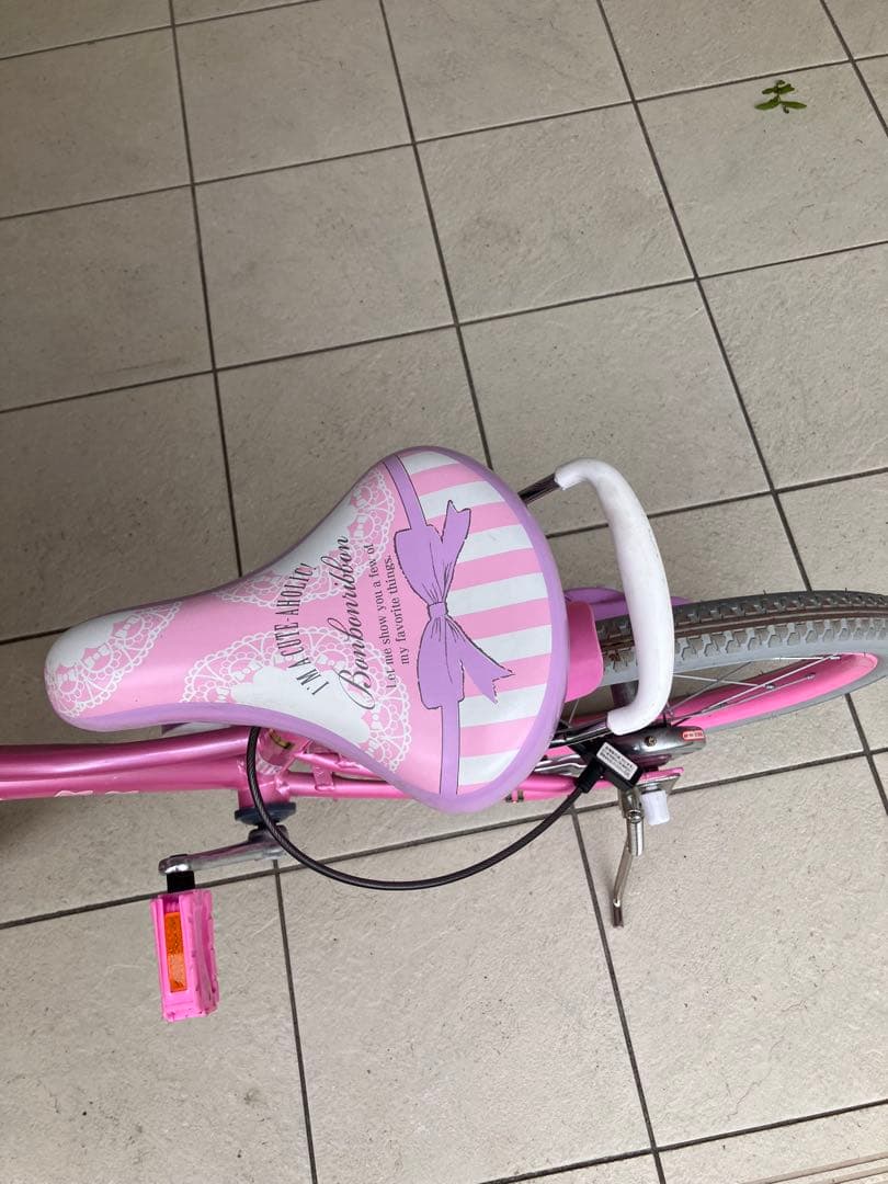 ポンポンリボン　18インチ　女の子　自転車