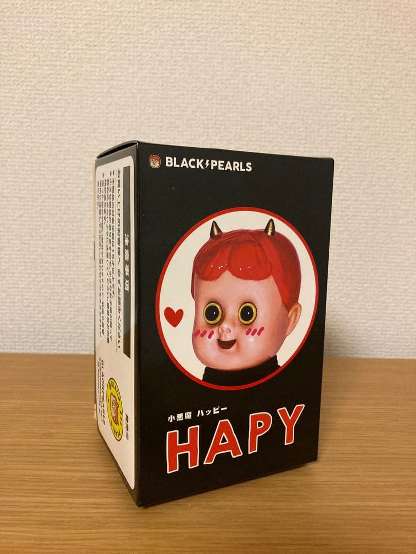 BLACKPEARLS ブラックパールズ　HAPPY 蓄光