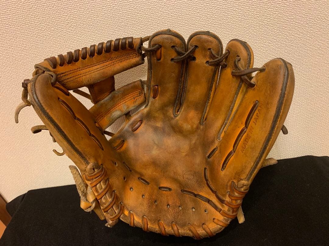 【DeNA牧選手も愛用！】　アトムズ　硬式用内野手グローブ