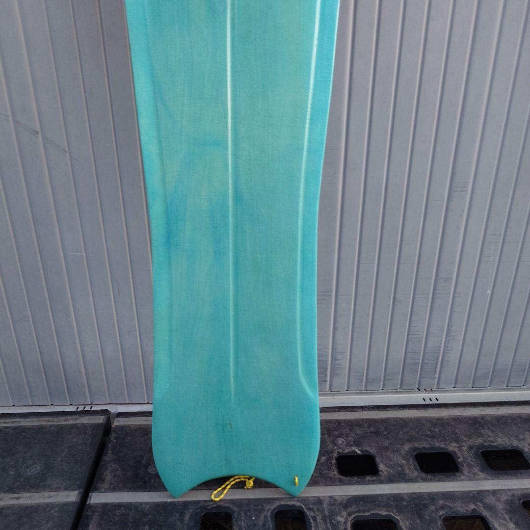 雪板　完成品　128cm スノートイ　パウダー　おまけケース付き