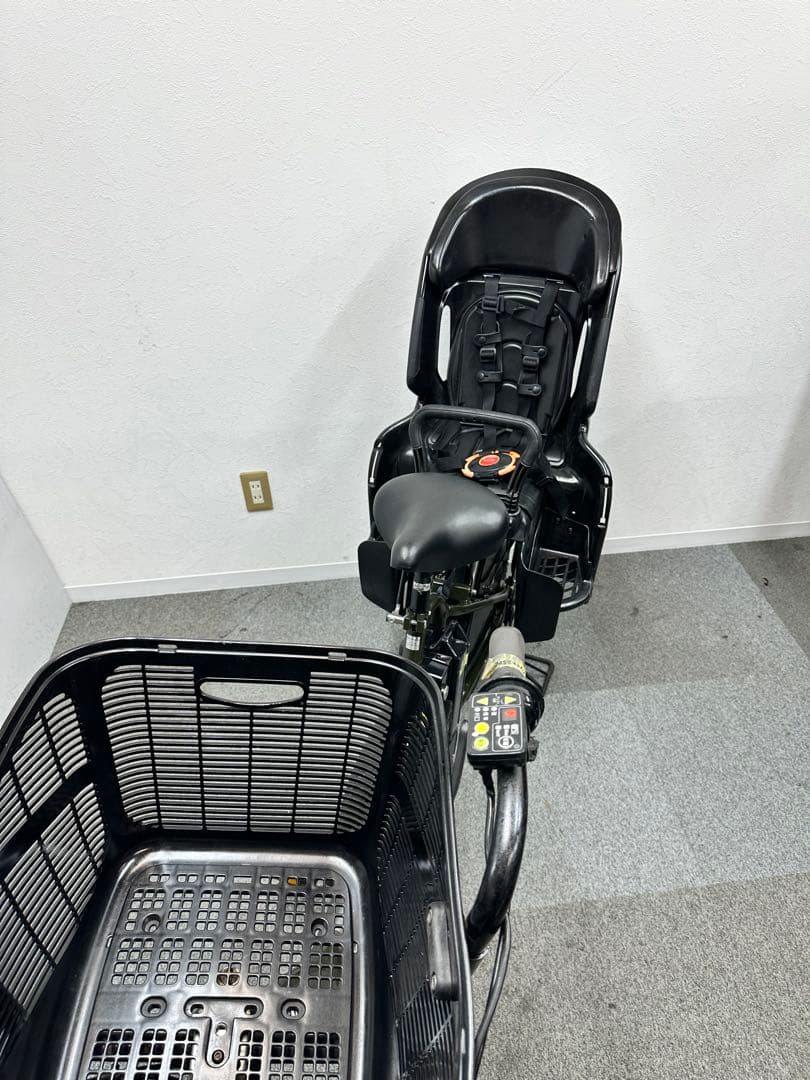 チャイルドシート付き電動自転車　ヤマハパスKISS 大型フロントカゴあり