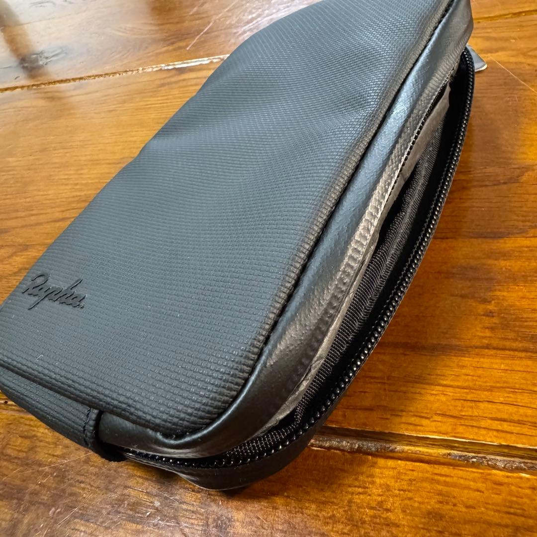 【新品】Raphaレインプルーフエッセンシャルケース ラージ ブラック
