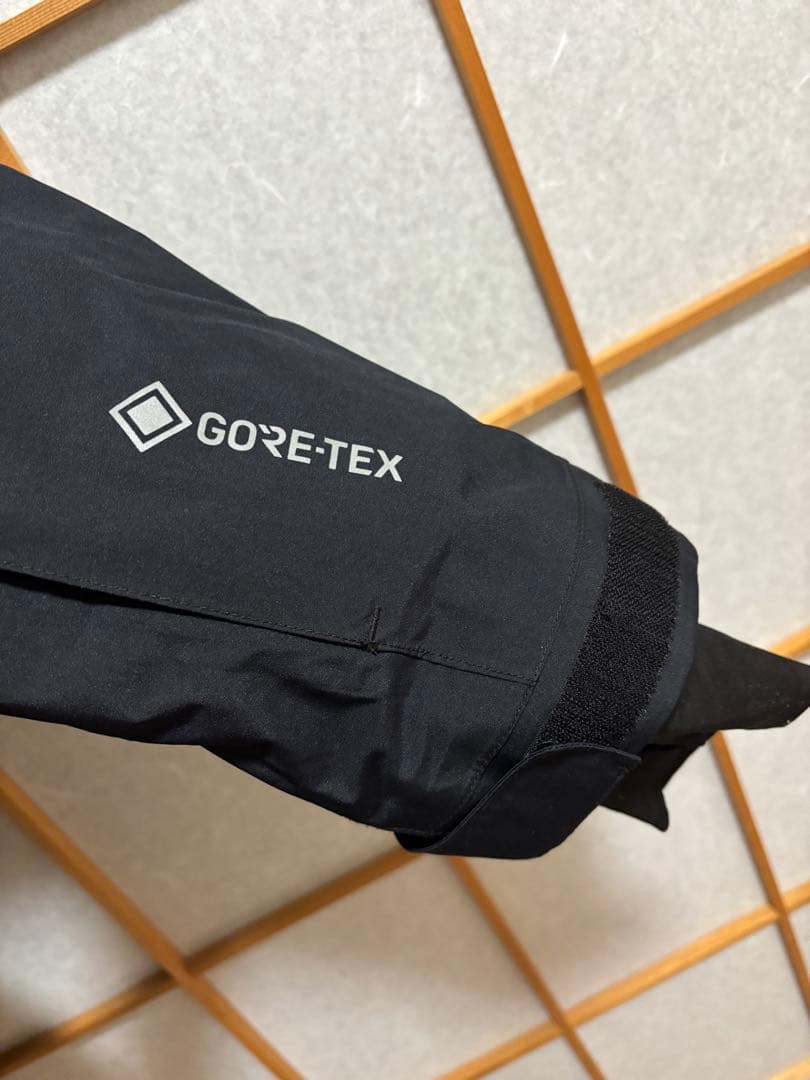 Quiksilver GORE-TEX ミッションジャケット　黒Ｌ　03532