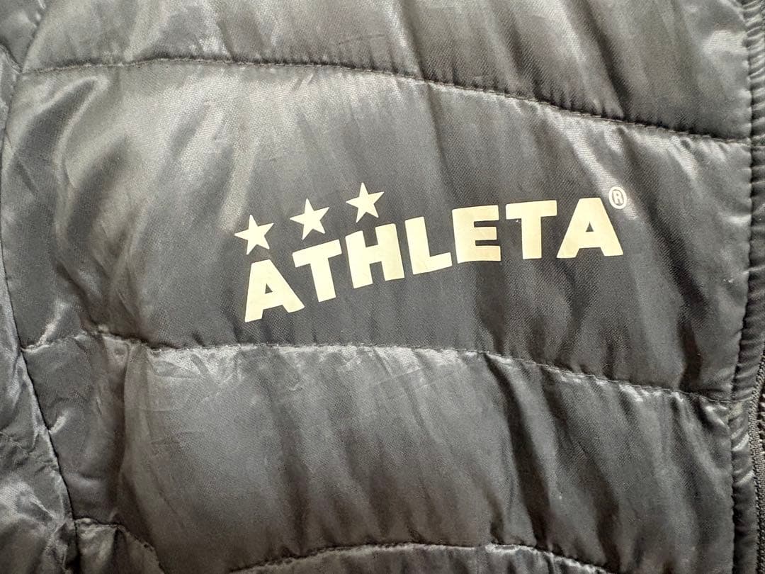 ATHLETA 黒 ベンチコート　140
